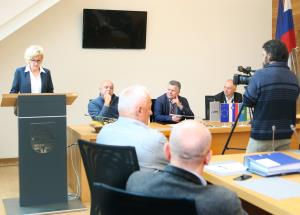 PODPIS POGODBE - prometna ureditev pri OŠ Cerknica 03  FOTO LJUBO VUKELIČ